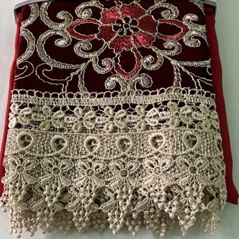3PC Beth Crochet Embroidery Kitchen Curtain Set, Basement